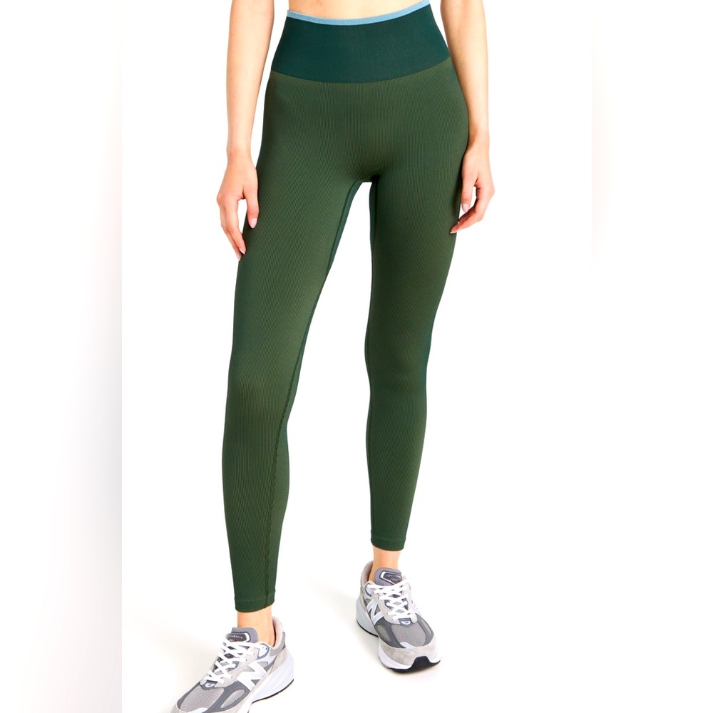 Outdoor Voices Seamless Rib 7/8 Leggings-